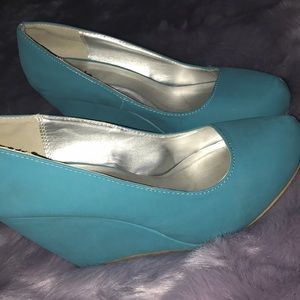 Matte Blue wedges